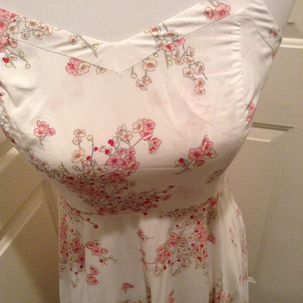 Old Navy Pre-owned Dress (SM)